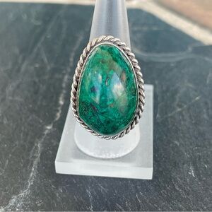Elegant one of a kind Chrysocolla cabachon Stone Silver Ring size 8.5